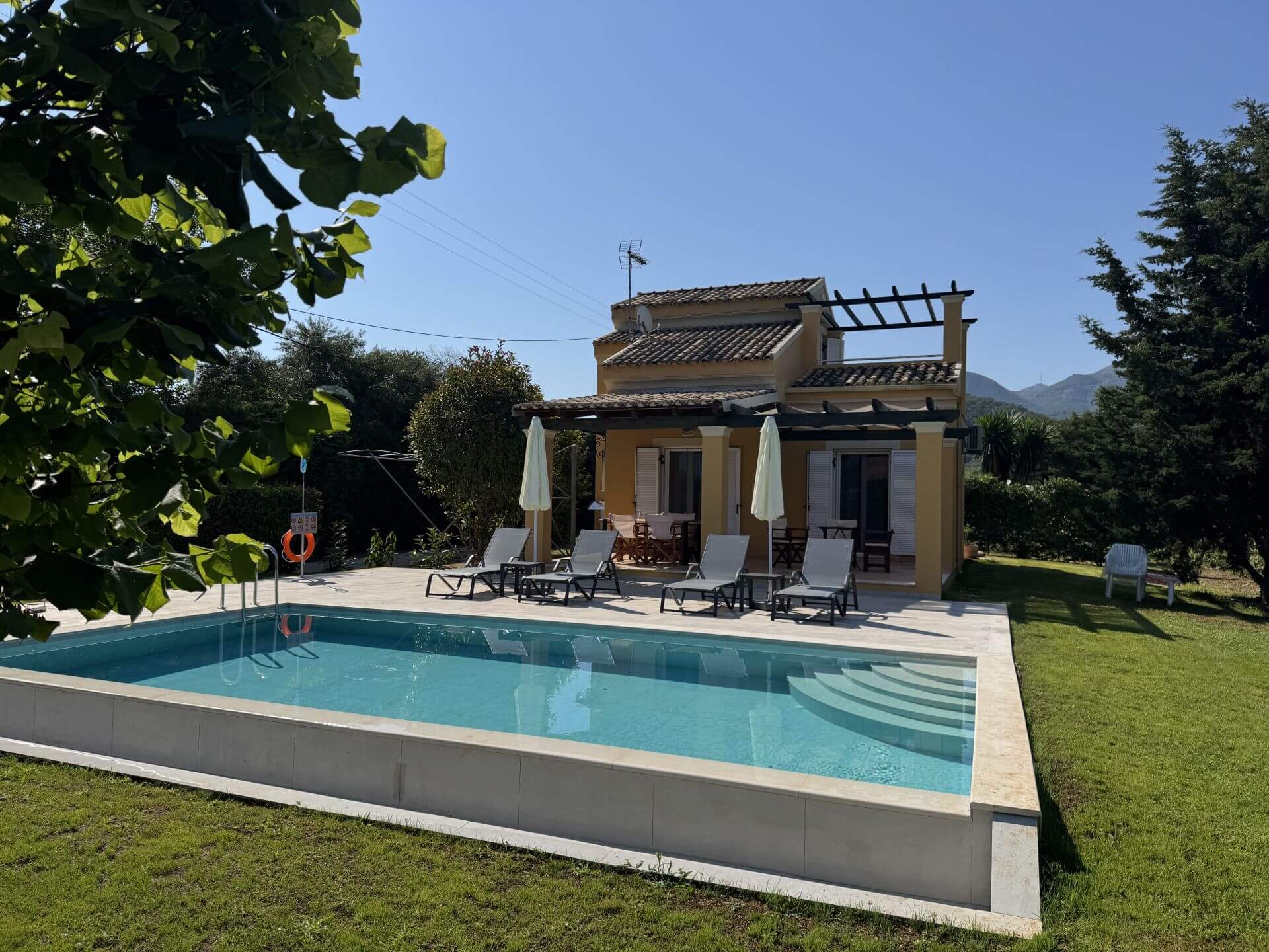 Two Villas Std with Pool - Complex